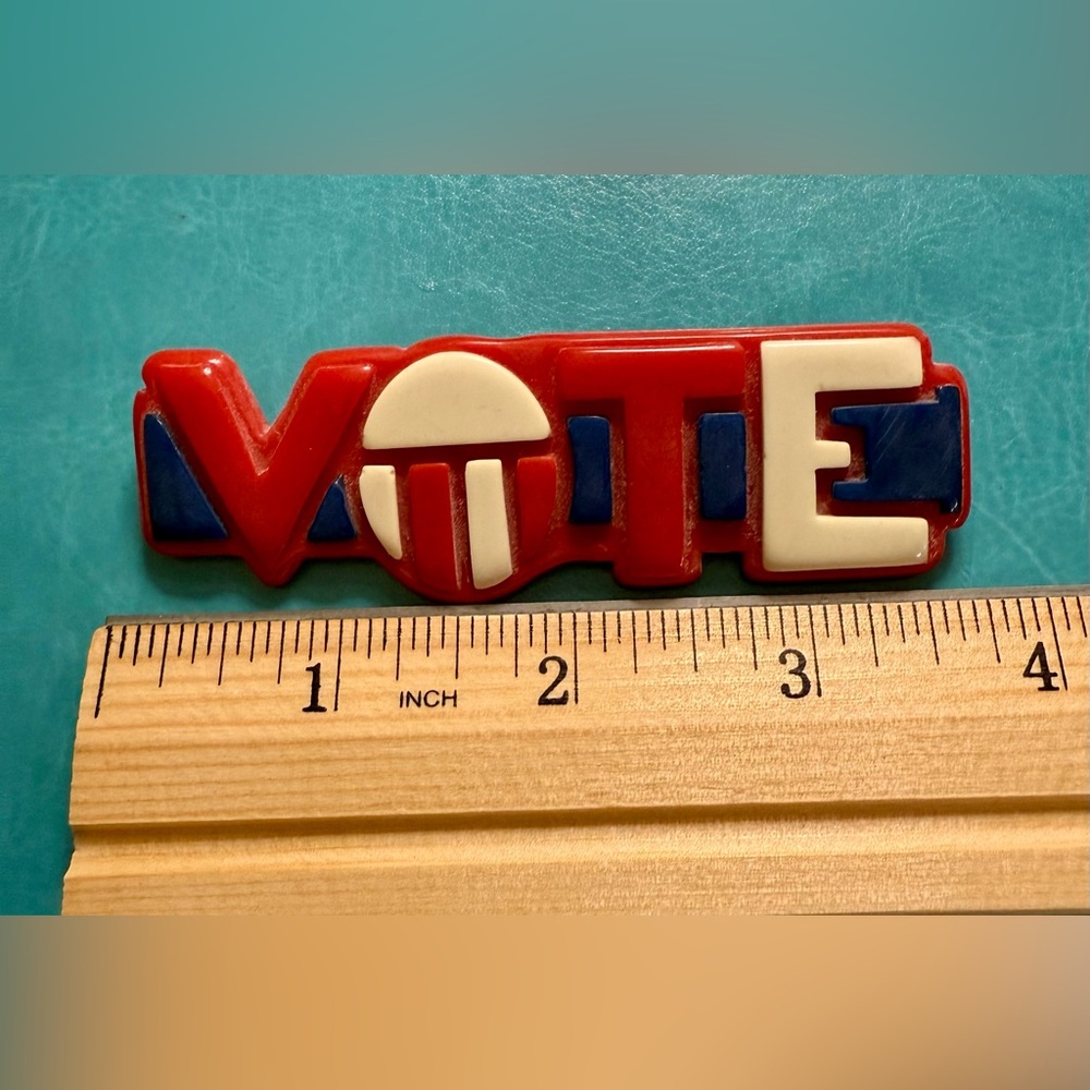 Vintage Mid-Century Lucite Red, White, and Blue 'Vote' Brooch - Picture 5 of 5